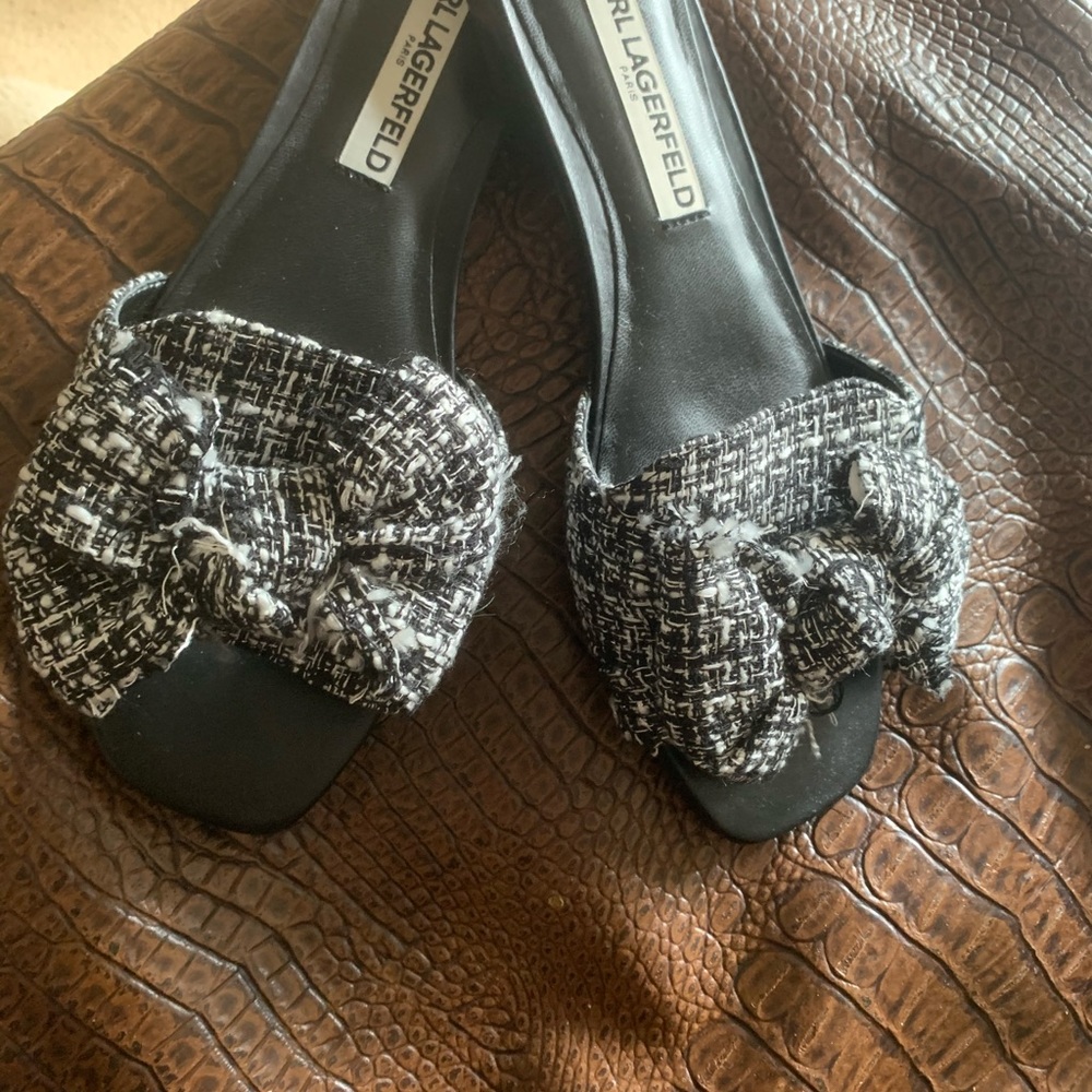 Sandals - Picture 3 of 4